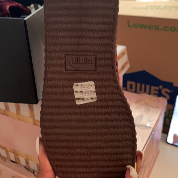 Fenty sneakers - Picture 3 of 4